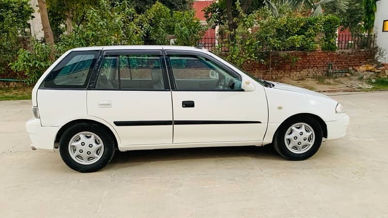 Suzuki Cultus VXR 2011 3