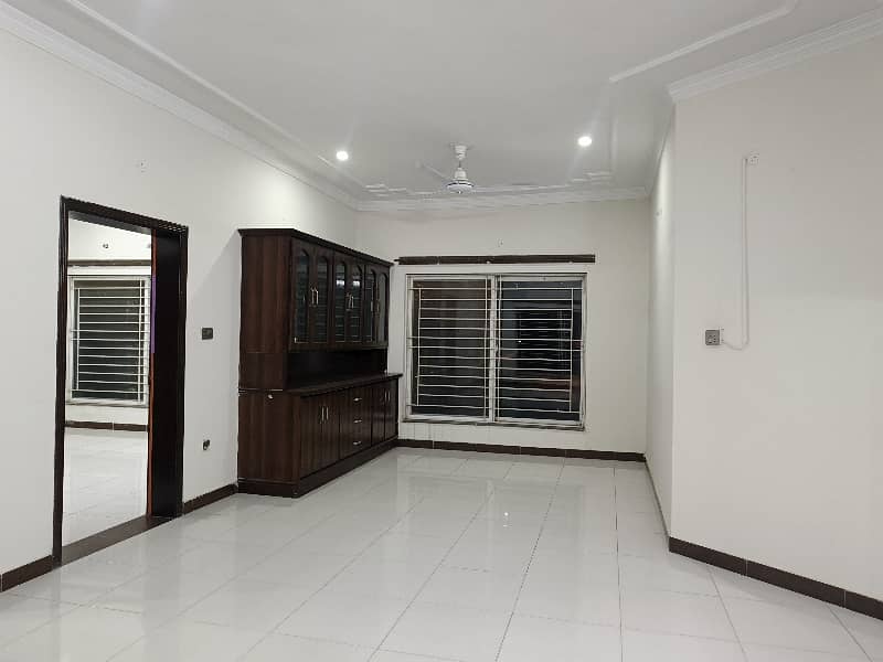 15 Marla Upper Portion for rent 0