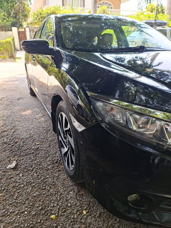 Honda Civic Oriel 2018 3