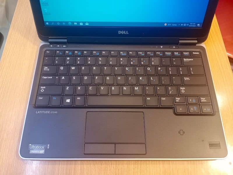 DELL LATITUDE 7240 i7 4TH GEN 7