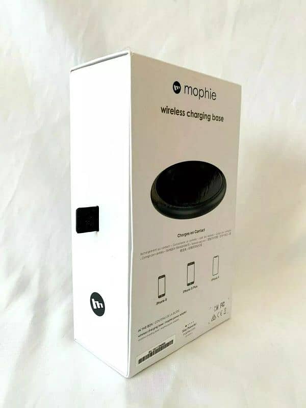 Mophie Wireless Charging Base 1