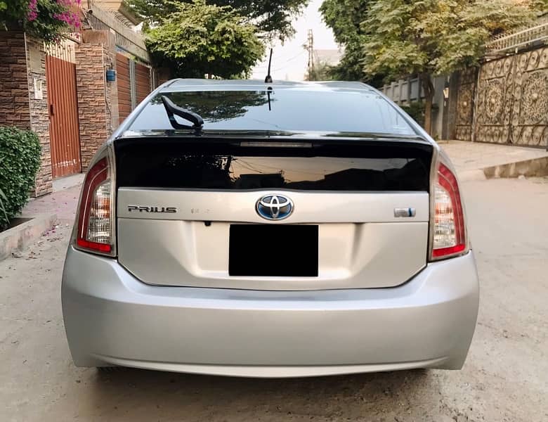 Toyota Prius 2014 2