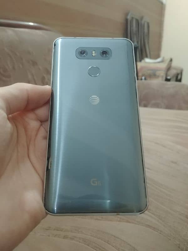 Lg g6 4/32 pta silver (read ad) 0