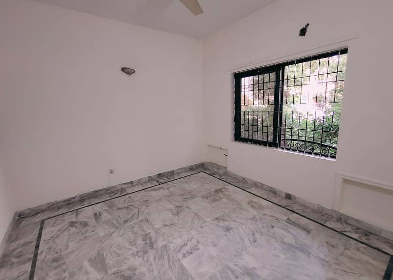 1 Kanal Upper Portion For Rent In DHA Lahore Phase 2 Near Coomercial 3