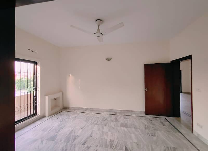 1 Kanal Upper Portion For Rent In DHA Lahore Phase 2 Near Coomercial 15