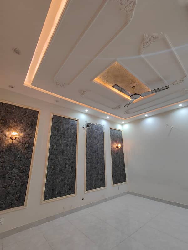 BRAND NEW 2ND FLOOR PORTION AVAILABLE FOR RENT IN UMAR BLOCK 11