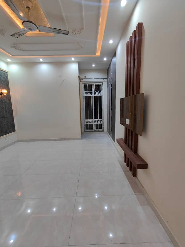 BRAND NEW 2ND FLOOR PORTION AVAILABLE FOR RENT IN UMAR BLOCK 16