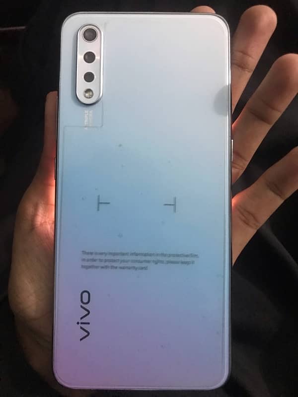 vivo s1 8/256 0