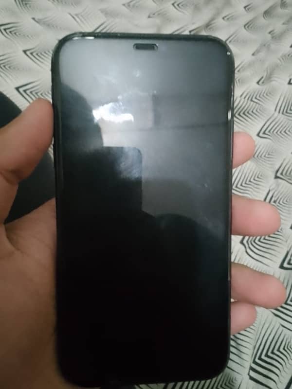 Iphone 11 64GB Factory Unlocked 2