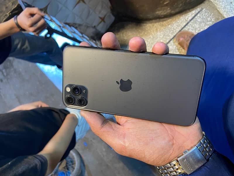 iphone 11pro max 2