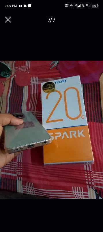 Tecno spark20c 4/128 5