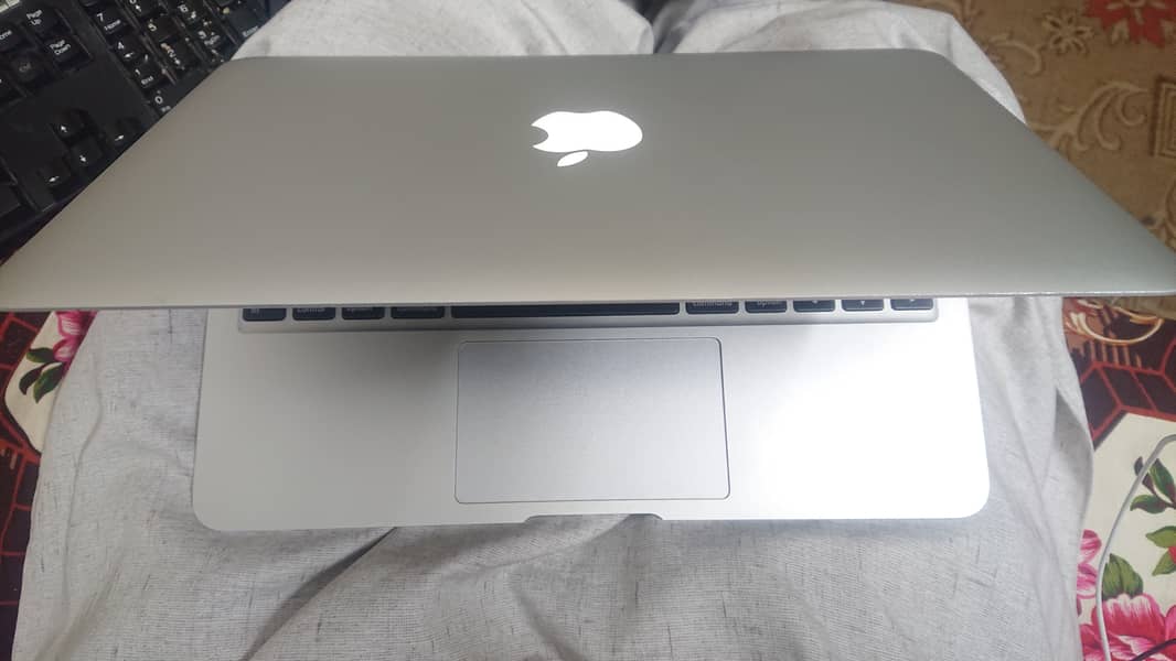 Apple MacBook Air 1