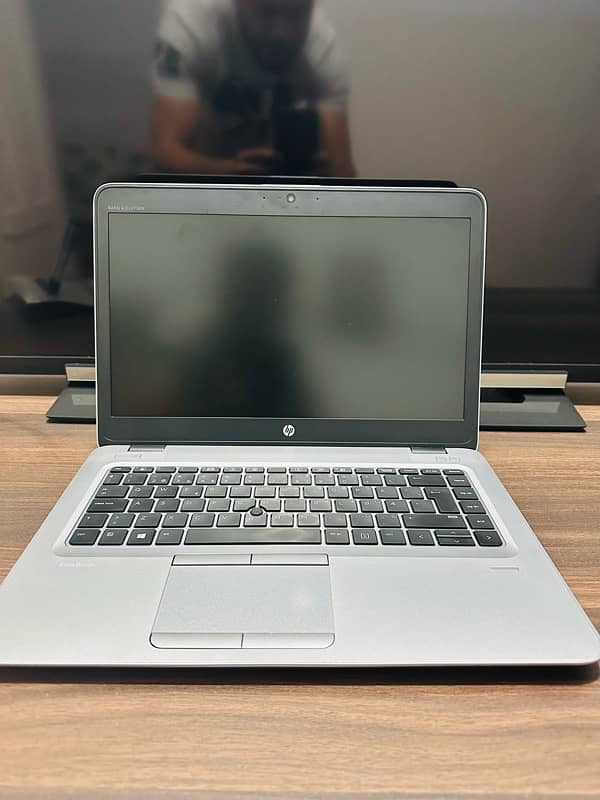 HP ELITE BOOK LAPTOP 745 G4 4