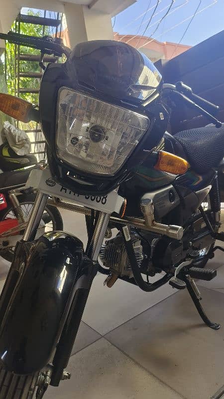 Honda Pridor 2024 – Black | Excellent Condition | Low Mileage 6