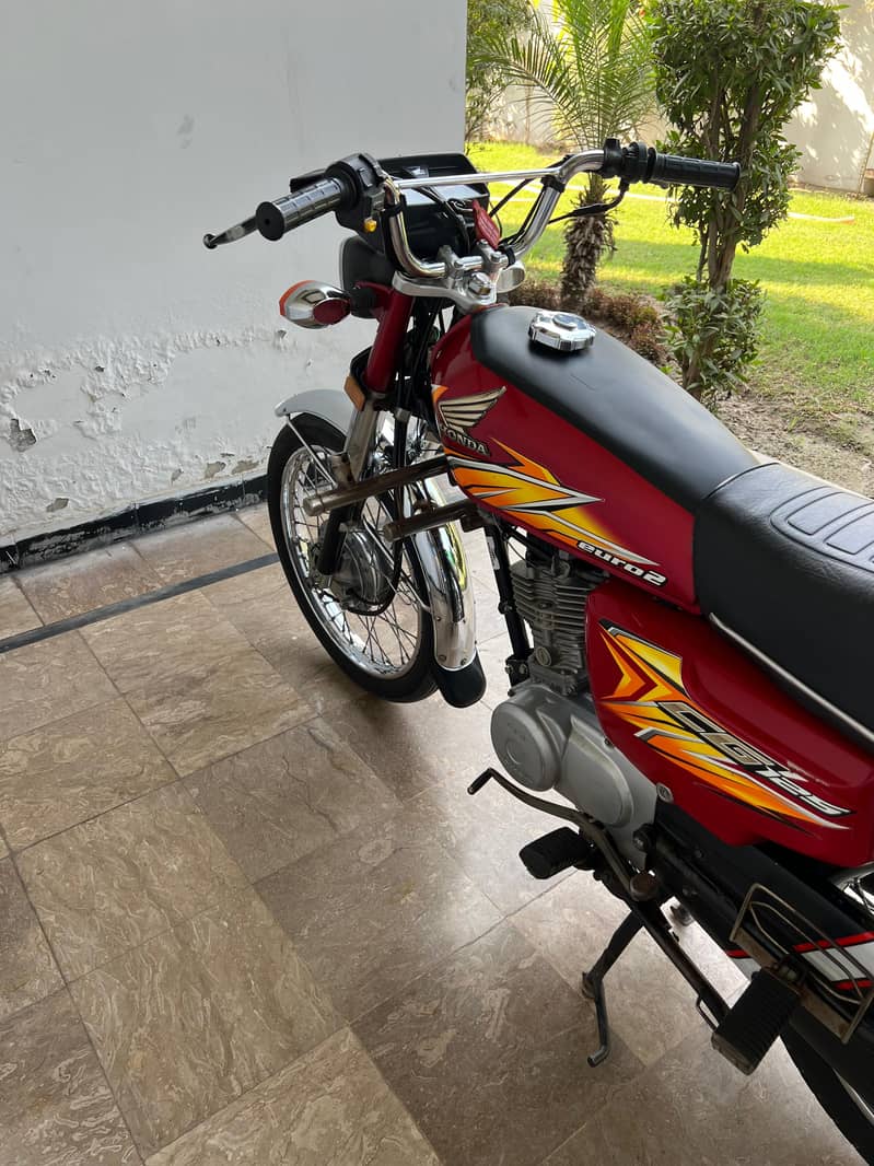 Honda CG 125 2021 3