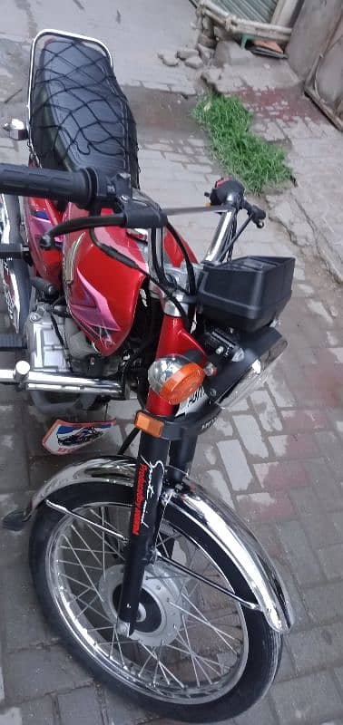 Bike for sale urgently Honda 125 2