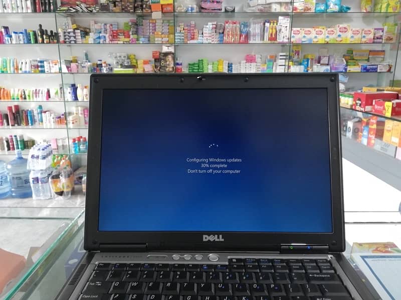 Dell latitude D 630 Core 2 Dou 120 gb ssd with charger 2