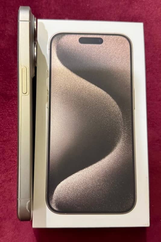 Iphone 15 Pro 128 gb Natural Titinium Brand new Condition 4