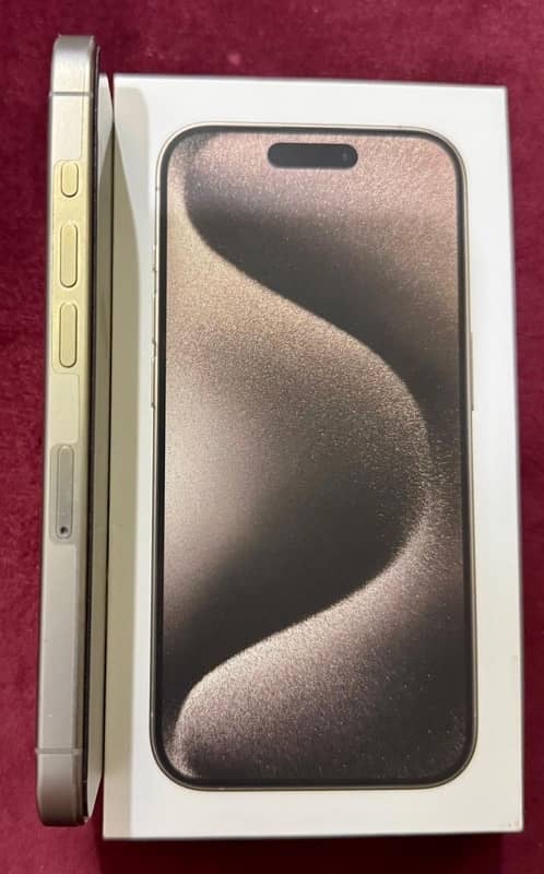 Iphone 15 Pro 128 gb Natural Titinium Brand new Condition 5