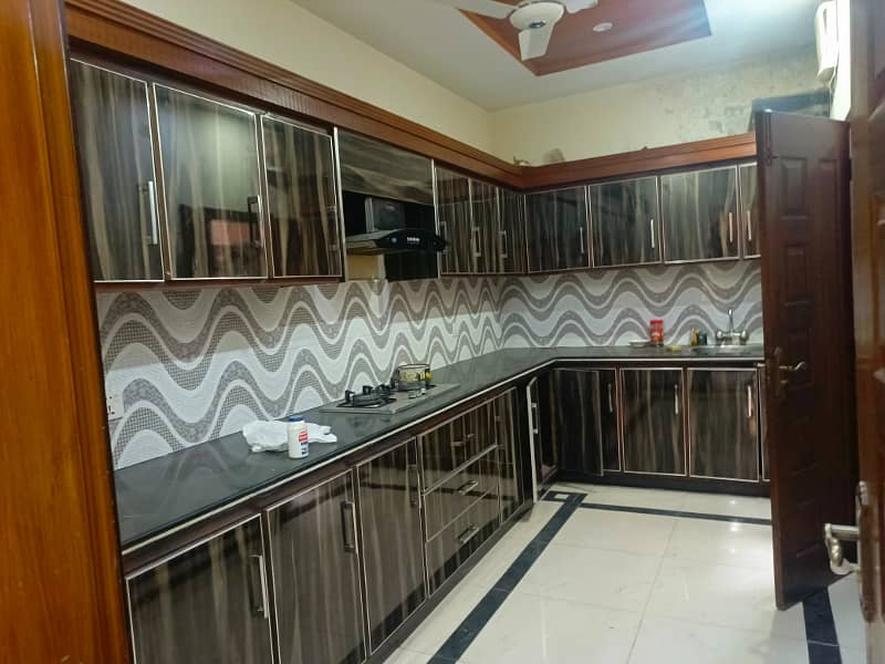 For Rent: 5 Marla House in J2 Johar Town, Lahore 12