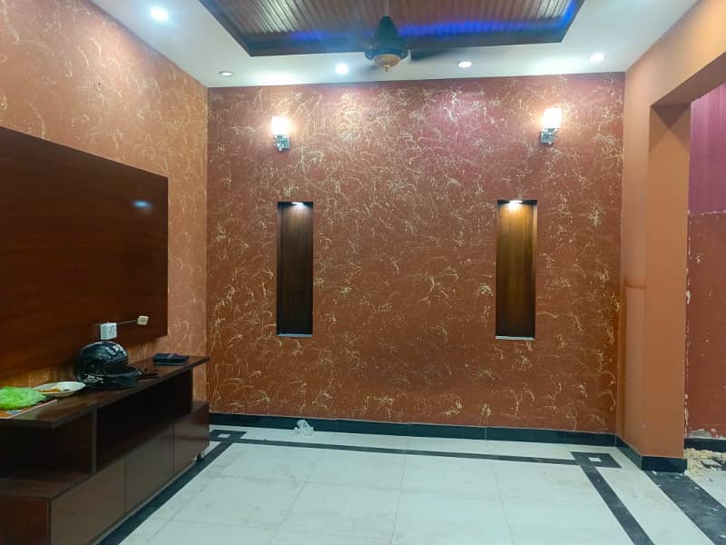 For Rent: 5 Marla House in J2 Johar Town, Lahore 18