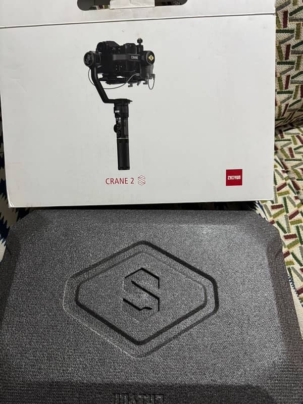 Zhiyun Crane 2s 3