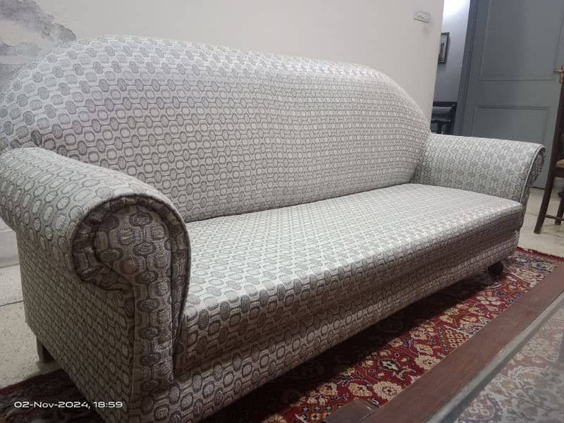 Sofa set for sale 1