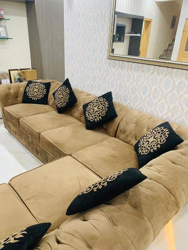 7 seater sofa , 3