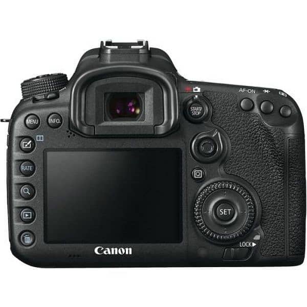 Canon EOS 7D Mark 11 7