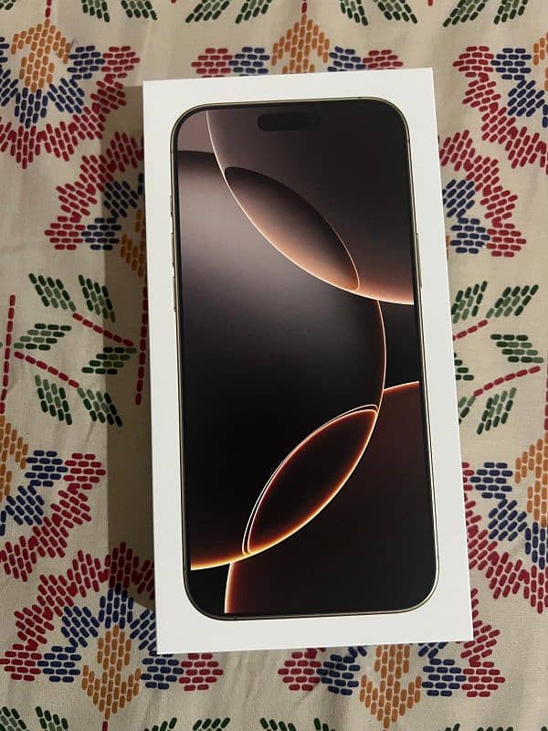 iphone 16pro max Desert titanium 3