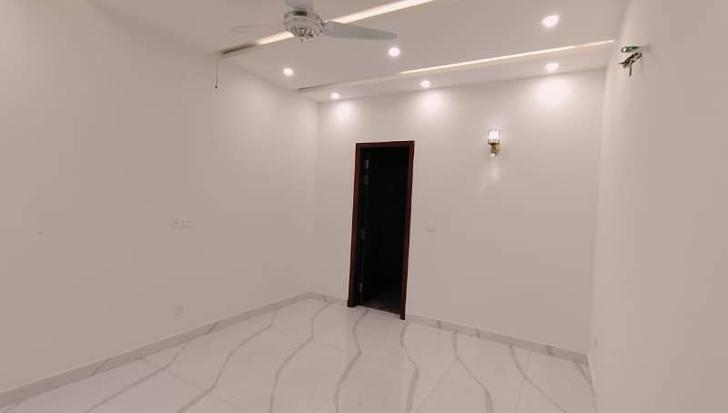 1 Kanal House for Rent in DHA Lahore Phase 3 Near Beaconhouse School 19