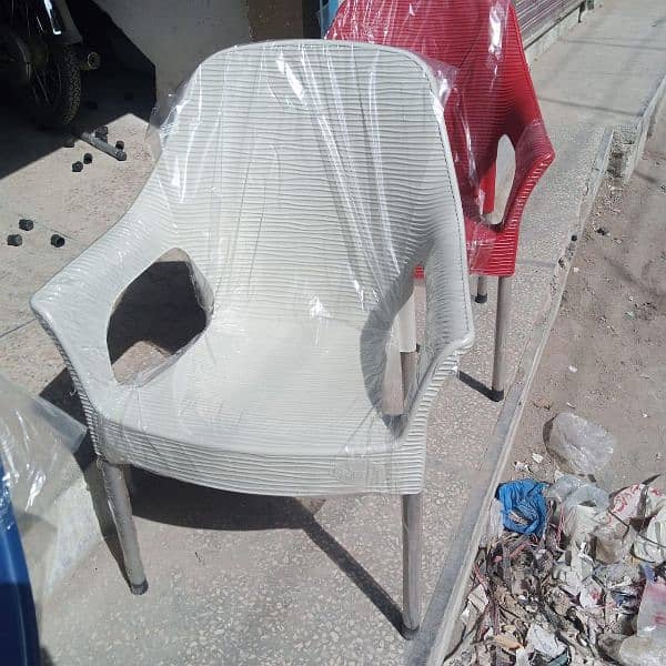 plastic chair 8