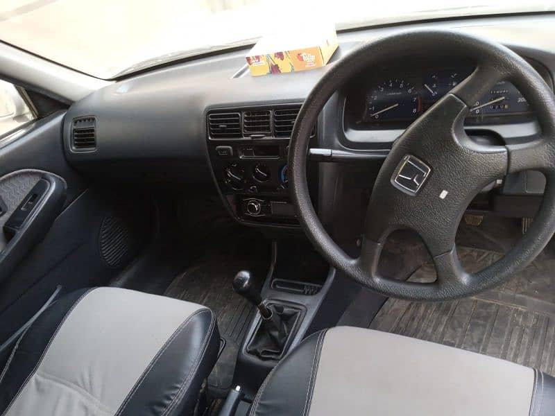 Honda Civic EXi 2003 9