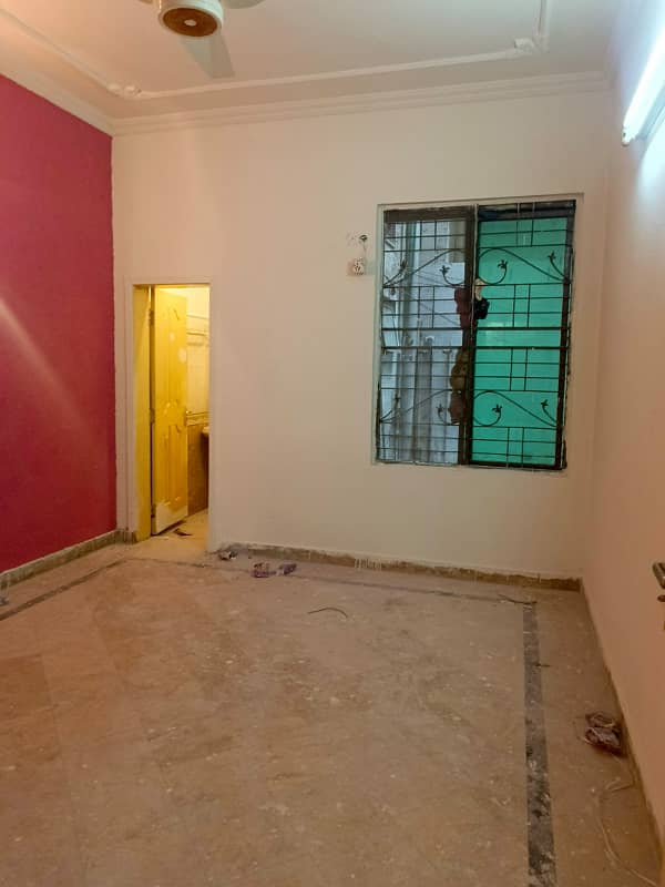 For Rent: Spacious 5 Marla Double Unit House in Johar Town 10