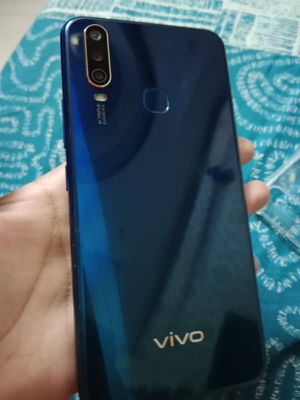 vivo Y15  64gb 3