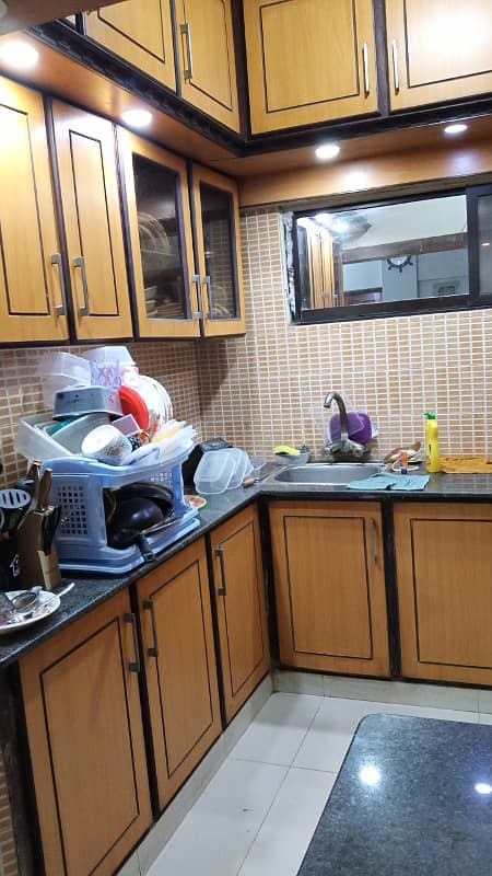 Well Mentain 2 Bed D/D Apartment Available For Rent Prime Location Gulshan-e-iqbal block 7 2