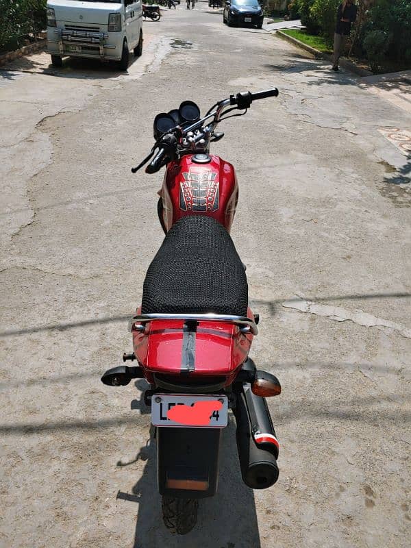 Yamaha YB 125 Z 2017 model good condition 4