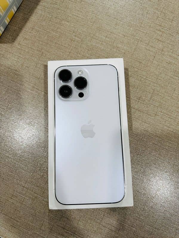 Iphone 14pro max (non-pta) 1