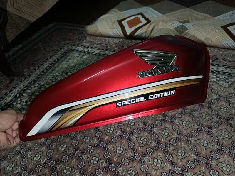 Honda cg 125 special edition 2020 genuine fuel tank with tapay 0