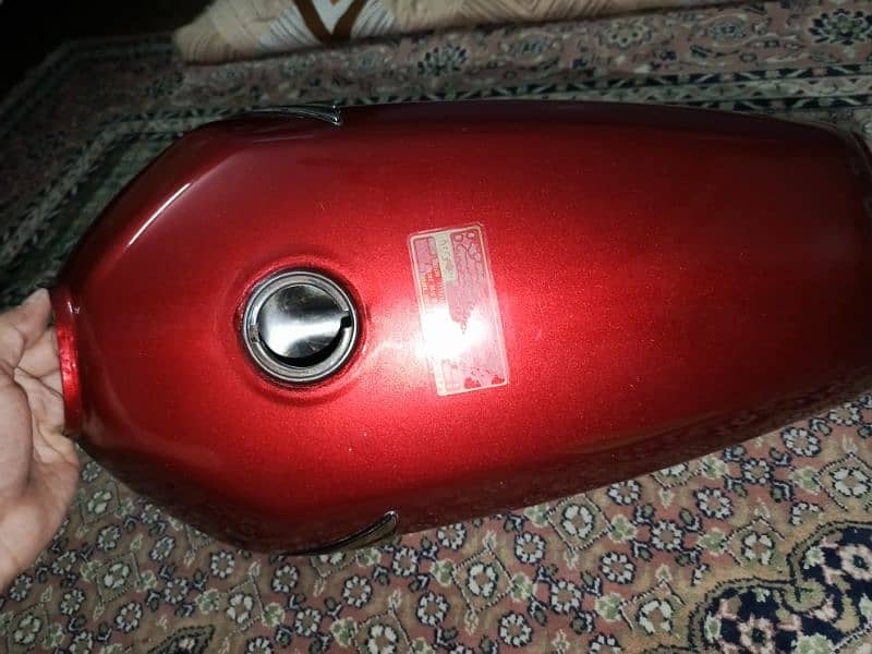 Honda cg 125 special edition 2020 genuine fuel tank with tapay 2