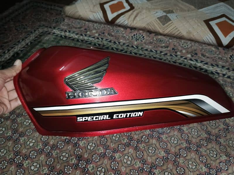 Honda cg 125 special edition 2020 genuine fuel tank with tapay 4