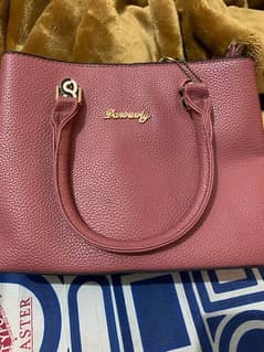 handbag only two time use good condition