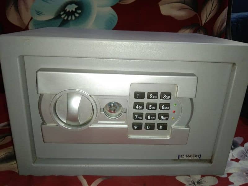 Digital Electronic Safe ( Locker ) 0