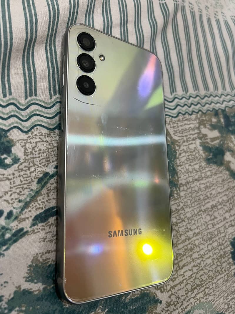 Samsung galaxy A24 4/128 for sale 1