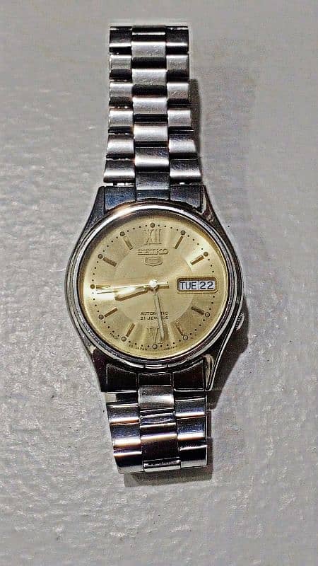 Seiko 5 automatic japan orignal watches used 9