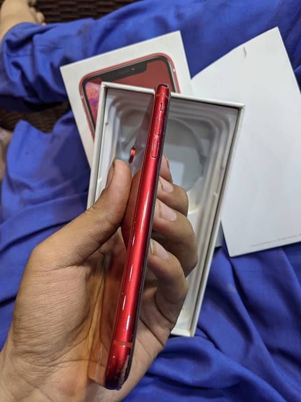 iPhone XR non pta GB 64 JV all ok hai 10/9 original condition mein hai 9