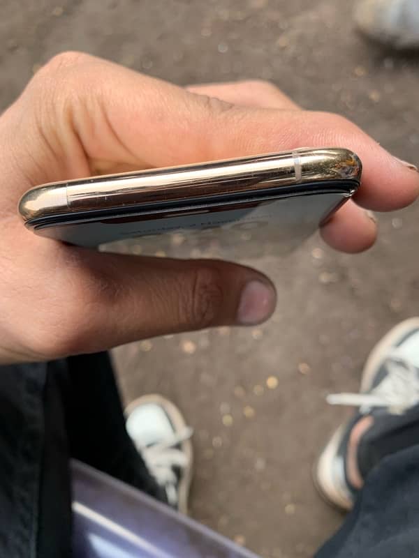 iphone xs Golden Dual sim Phycial+Esim 6