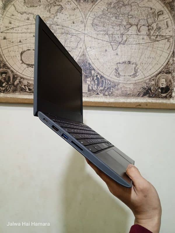 Lenovo 100E laptop Chromebook 7