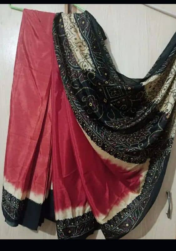 saree 0