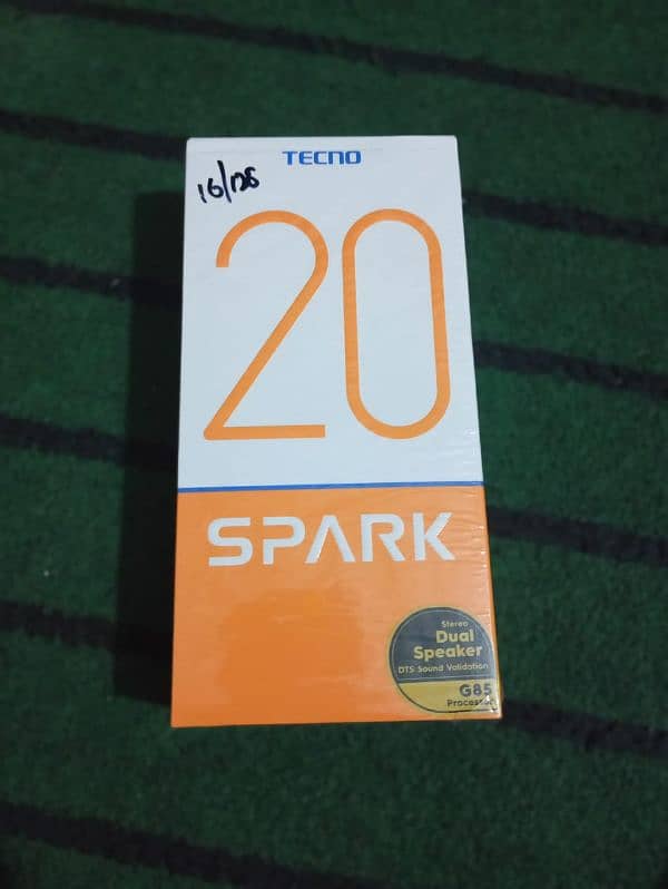 Tecno spark 20 6